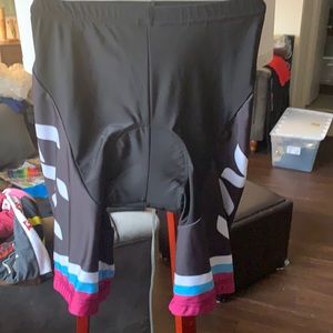 Cycling padded shorts Sz M